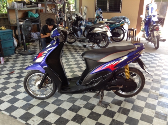 ขาย!!!มีโอ ปี47 รถเครื่องดีคับ มีเล่มทะเบียนครบ ภาษีไม่หมด