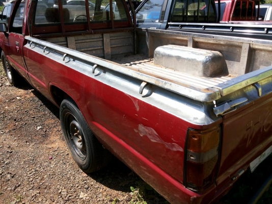 ***ขายแล้วครับขอบคุณ Truck2hand ขายกระบะตอนเดียว เข้าไร่เข้าสวน TOYOTA HERO 2.4 เครื่องเดิมเกียร์เดิม แน่นดี แรง เกียร์ไม่หลุด ช่วงล่างแน่น คัสซีสวยเดิมไม่ผุไม่ดาม กระบะเลสสภาพสวยไม่มีผุ ยางดี4เส้น หัวดีสีสันดี มีตำหนิ แก้มซ้ายหน่อยนึง(ตามรูป) ภายในสวยคอน