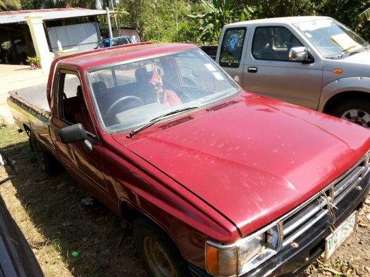 ***ขายแล้วครับขอบคุณ Truck2hand ขายกระบะตอนเดียว เข้าไร่เข้าสวน TOYOTA HERO 2.4 เครื่องเดิมเกียร์เดิม แน่นดี แรง เกียร์ไม่หลุด ช่วงล่างแน่น คัสซีสวยเดิมไม่ผุไม่ดาม กระบะเลสสภาพสวยไม่มีผุ ยางดี4เส้น หัวดีสีสันดี มีตำหนิ แก้มซ้ายหน่อยนึง(ตามรูป) ภายในสวยคอน