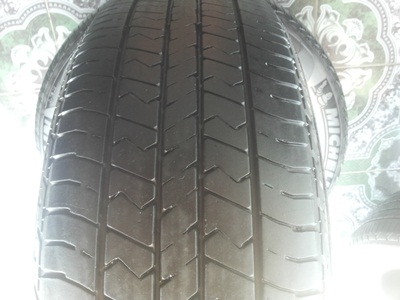 ขายยาง205/65/15 ปี 3512 DUNLOP SP D80 V4 1ชุด