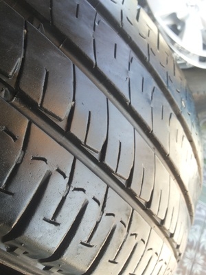 ขายยาง205/70/15 ปี 1212 MICHERLIN AGILIS 1 ชุด