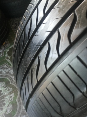 ขายยาง225/50/17 ปี 4611 MICHERLIN PRIMACY 1 ชุด