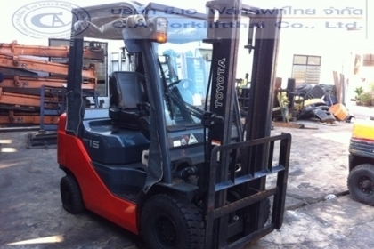 ขาย รถโฟล์คลิฟท์ TOYOTA รุ่น 8FG-15