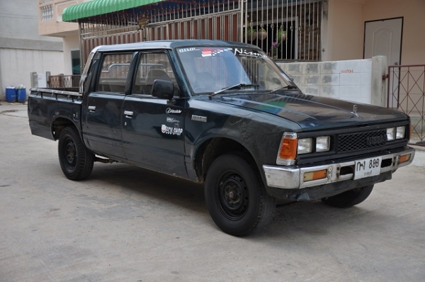 ขาย nissan 720 สี่ประตู เครื่อง isuzu 4FG 2400 cc เครื่องดี คัสซีสวย ประหยัดพร้อมใช้งาน ขาย nissan 720 สี่ประตู เครื่อง isuzu 4FG 2400 cc เครื่องดี คัสซีสวย ประหยัดพร้อมใช้งาน