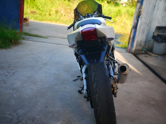 ขาย cbr 400 พร้อมทะเบียนแท้ แฟริ่ง Rc212 ท่อสูตร Dic