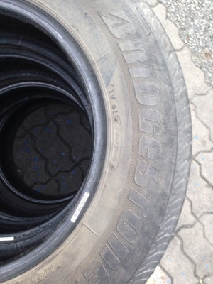 ขายยาง bridgestone ขอบ 15 ปี 2011 ราคา 2200 บาท ขายยาง bridgestone ขอบ 15 ปี 2011 ราคา 2200 บาท