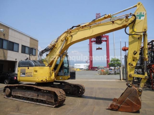 รถแบคโฮ 2005 Komatsu PC228US-3NO เครื่องจักรนำเข้ามือสองจากต่างประเทศ สภาพสวยพร้อมใช้งาน ชั่วโมงทำงาน 10,601 ชม.