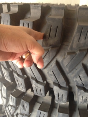 ขายยางMAXXIZS37นิ้ว