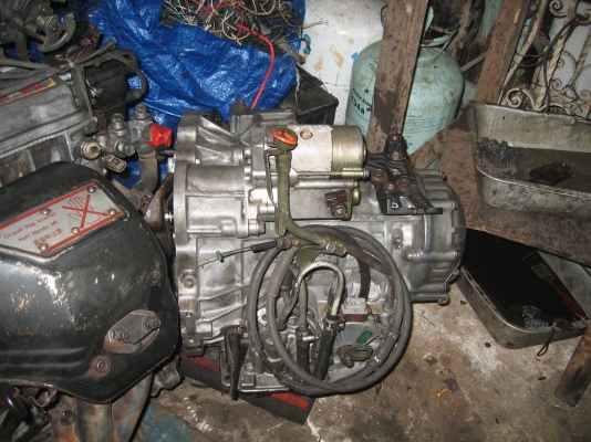 ขายเครื่องพร้อมเกียร์ 3s GE มีเลข สภาพเครื่องแน่นๆ