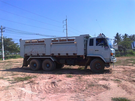 รถสิบล้อ ISUZU ROCKY 195 แรงม้า รถปี 39 รถสวย มีทะเบียน