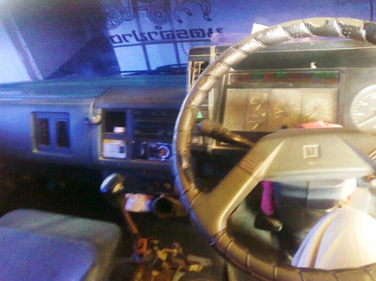 รถสิบล้อ ISUZU ROCKY 195 แรงม้า รถปี 39 รถสวย มีทะเบียน