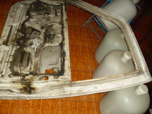 ขายถูกประตูฝั่งคนขับมังกรทองTFRสภาพดีตะเข็บเดิมไม่มีบุบไม่ผุ