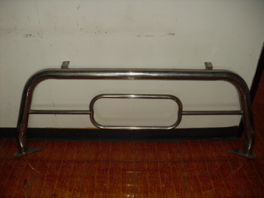 ขายโลบาร์ใส่กระบะวัดความกว้างของฐานได้1เมตร50เซนไม่มีบุบสภาพเกือบใหม่