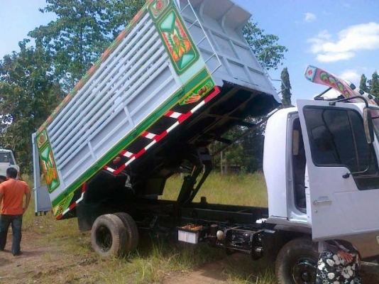 ขายหกล้อดั๊มพ์ Hino FC2J รถประกอบ เครื่อง Jo8c 220 แรง 6 สูบ ยาง8.25 ขายหกล้อดั๊มพ์ Hino FC2J รถประกอบ เครื่อง Jo8c 220 แรง 6 สูบ ยาง8.25