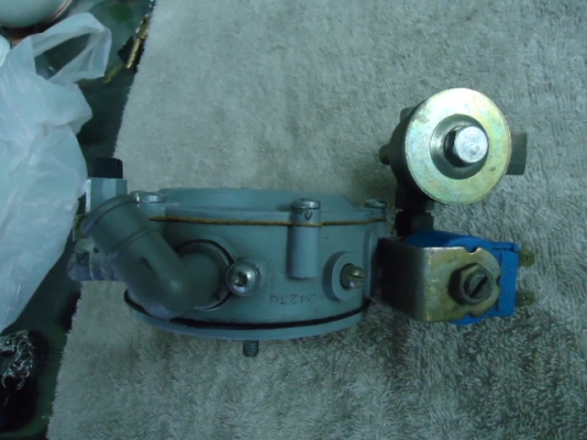 ขายหม้อต้มแก๊สของนอกจากอิตาลี่แท้ๆ สภาพดีมาก ยังใช้ไม่ถึงเดือนถอดออก ราคา 1,800.-