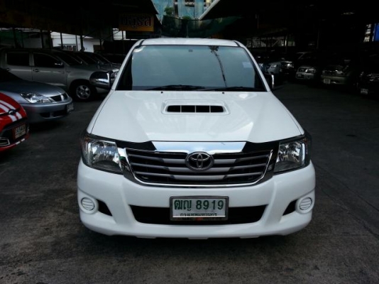 ขายด่วน TOYOTA VIGO CHAMP 2.5E SMART CAB 2011