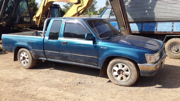 ขายด่วนรถ TOYOTA ไมตี้แค๊ป ปี 96 โป่งหน้า โป่งหลัง