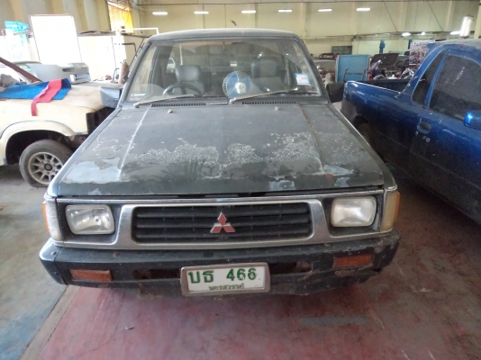 ขายกระบะ MITSUBISHI แค็ป เครื่อง 2.5 ปี1994 ขายตามสภาพ086-4457033ไม่ลดแล้วครับ