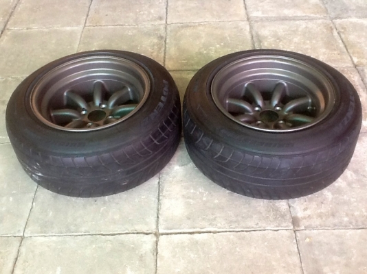 ขายกล้วยWATANABE-TYPE.R 1คู่ครับ