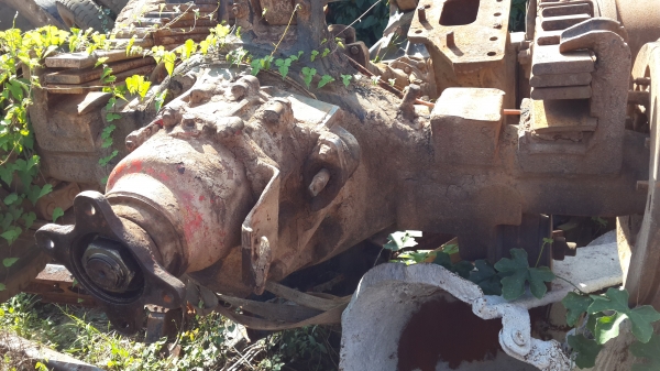 ขายช่วงล่าง อีซูซุ 2 เพลา 200 หมวกเจ็ก แท่น R0CK ใหญ่