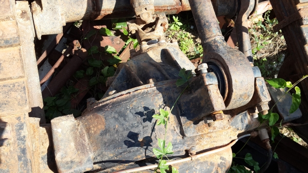 ขายช่วงล่าง อีซูซุ 2 เพลา 200 หมวกเจ็ก แท่น R0CK ใหญ่