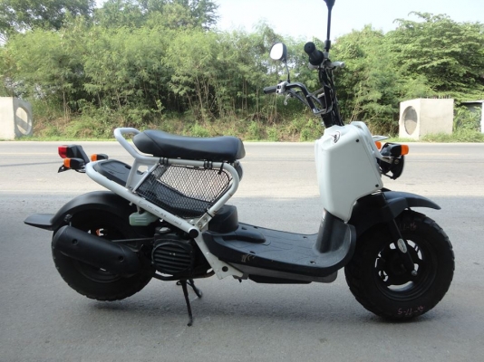 ขาย Honda Gb400 Clubman กับ Zoomer50cc ขาย Honda Gb400 Clubman กับ Zoomer50cc