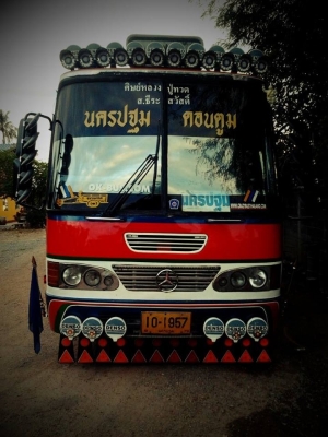 ขายรถบัสbenz 10ม. ขายรถบัสbenz 10ม.