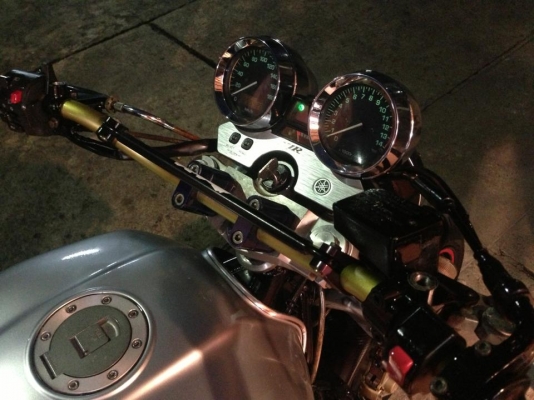 ต้ำพระราม2ขาย yamaha xjr400 อินวอย์ ปี2000โฉมนกแก้ว(รับ-แลก-เทิร์นทุกรุ่น)