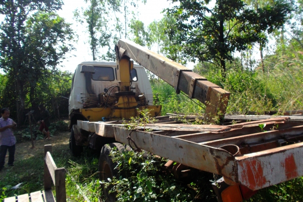 ขายด่วนรถ6ล้อFFเครือง185แรงม้าติดเครน3ตันเบรดทิฟฟี่