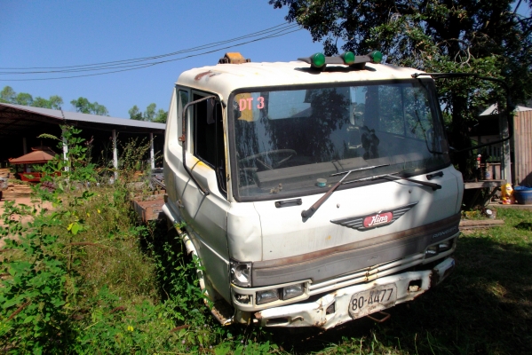 ขายด่วนรถ6ล้อFFเครือง185แรงม้าติดเครน3ตันเบรดทิฟฟี่