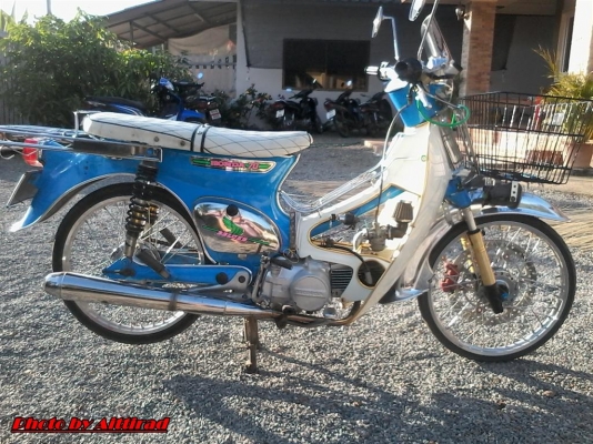 ขายดรีมคุรุแปลง C70 ทะเบียนพร้อมโอนเครื่องดีรถพร้อมใช้งาน ขาย 15500 บาท