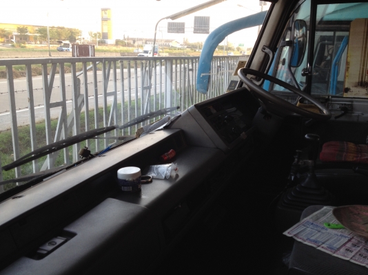 ขายรถ 10 ล้อหัวลาก นิสสันยูดี สภาพพร้อมใช้ ติดต่อ 081-6577048 คุณชาญชัย ขายรถ 10 ล้อหัวลาก นิสสันยูดี สภาพพร้อมใช้ ติดต่อ 081-6577048 คุณชาญชัย