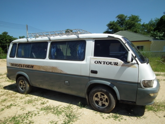 ขายหรือแลกรถเก๋ง ขายหรือแลกรถเก๋ง