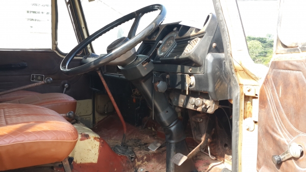 ขายด่วนไอ้หลงสองเพลาดั้มราคาโคตรถูก MITSUBICHI FN225 สภาพเดิมสุดๆรีบจองเลยโทร 0801515451