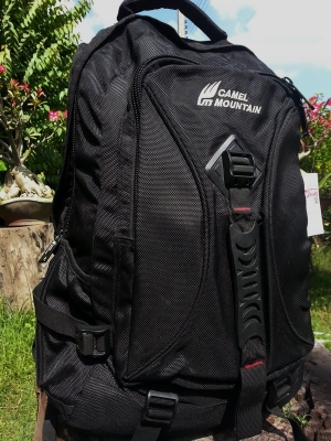 กระเป๋าใส่ Notebook เป้สะพายหลัง กระเป่าเดินทาง มือสองของแท้ สภาพสวยๆ หลายใบ