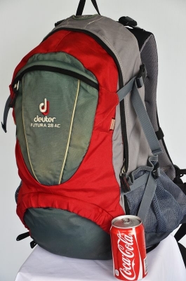 กระเป๋าใส่ Notebook เป้สะพายหลัง กระเป่าเดินทาง มือสองของแท้ สภาพสวยๆ หลายใบ