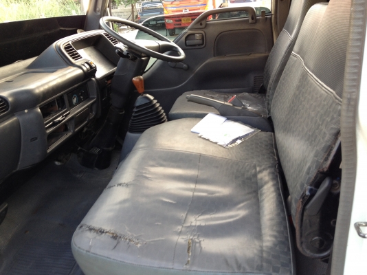 ขาย 4 ล้อเล็ก ไม่ติดเวลา NKR