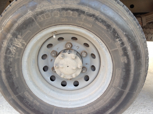 ขาย 4 ล้อเล็ก ไม่ติดเวลา NKR