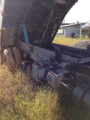 รถฮีโน่ 6 ล้อดั้ม FD174B 185 แรงม้า ( รถประกอบ ) สนใจติดต่อ 081 - 6079515 รถฮีโน่ 6 ล้อดั้ม FD174B 185 แรงม้า ( รถประกอบ ) สนใจติดต่อ 081 - 6079515