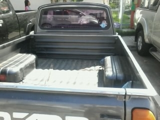 MAZDA รุ่น 1300  ซีซี