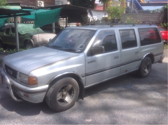 ---- ขาย --- Isuzu แวน ปี 93 เครื่อง 2 jz LPG auto พาเวอร์ ---- ขาย --- Isuzu แวน ปี 93 เครื่อง 2 jz LPG auto พาเวอร์