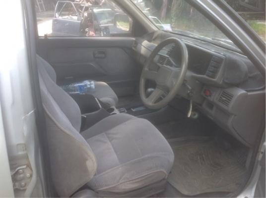 ---- ขาย --- Isuzu แวน ปี 93 เครื่อง 2 jz LPG auto พาเวอร์ ---- ขาย --- Isuzu แวน ปี 93 เครื่อง 2 jz LPG auto พาเวอร์