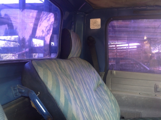 ขายหกล้อ  ISUZU  NPR  115  HP  4BD1  ขายสด--ผ่อน  ราคาคุยได้ ครับ