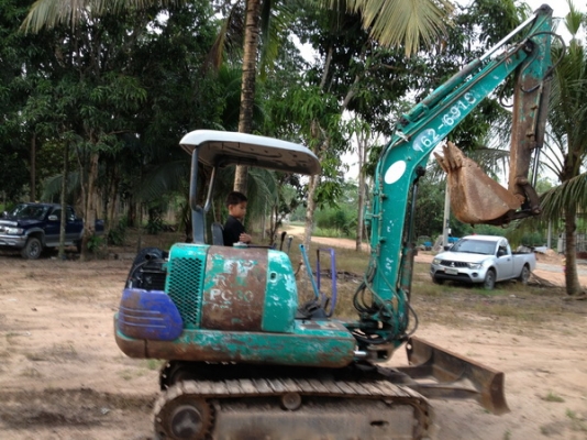 ขายรถขุด แมคโครเล็ก KOMATSU PC30-7 สภาพพร้อมใช้ราคาเบาๆ ขายรถขุด แมคโครเล็ก KOMATSU PC30-7 สภาพพร้อมใช้ราคาเบาๆ