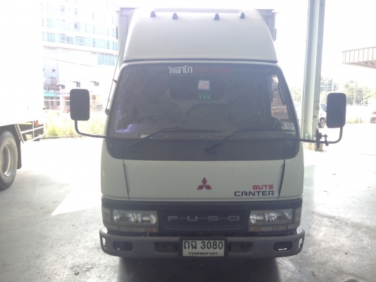 รถบรรทุก 4 ล้อ ตู้ 6 บาน ไม่ติดเวลา Mitsubishi Fuso