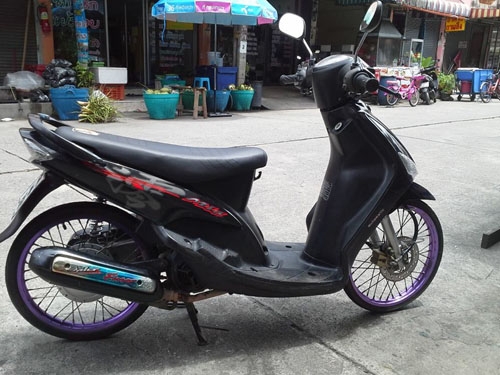 mio ลายจีน ปี 49 สีดำ ล้อน้ำเงิน รถเดิมๆ ชุดสีสวย เครื่องแน่นๆ ไม่มีหลวม ไม่ควันขาว เอกสารชุดโอนครบ mio ลายจีน ปี 49 สีดำ ล้อน้ำเงิน รถเดิมๆ ชุดสีสวย เครื่องแน่นๆ ไม่มีหลวม ไม่ควันขาว เอกสารชุดโอนครบ