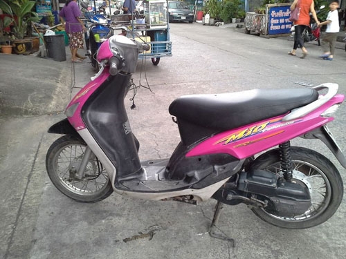 mio ปี 48 สีชมพู รถบ้าน สภาพเดิมๆ เครื่องแน่น ไม่หลวม ไม่มีควัน เอกสารครบถ้วน ราคาถูกมากๆ