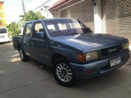 รถบ้านกระ4ประตูเครื่องแน่น ช่วงล่างดี หน้า+หลังเดิมทรงสวย สีสวยมองหาอยู่ไม่ผิดหวังครับถูกๆๆ