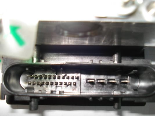 ขายปั้มabs isuzu dmax