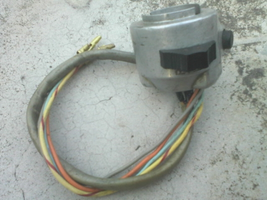 ขายสวิทช์แฮนด์แท้ C92,C95